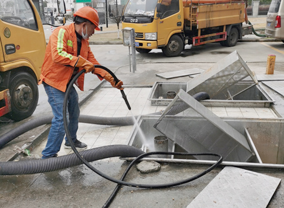 龙河镇隔油池清理