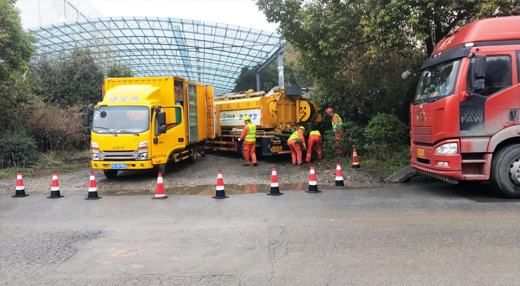 龙河镇成区雨污水管网“四位一体”检测疏通项目